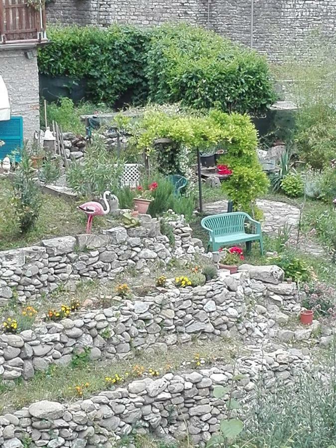 Labarchettaok Panzió Castelnuovo di Garfagnana Kültér fotó